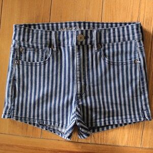 American Eagle Hi-Rise Shortie Striped Shorts 6 28